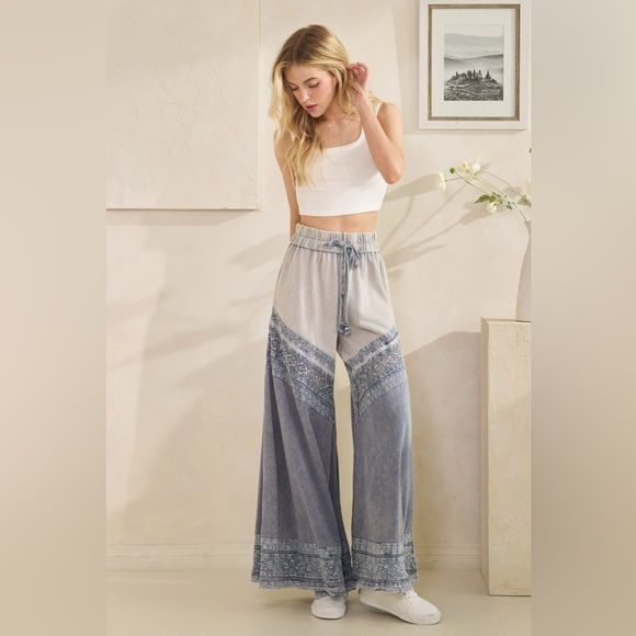 Gorgeous Oli & Hali Blue Wide-Leg Pants - Picture 7 of 10